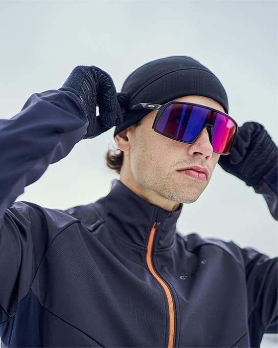 Oakley | Sports Experts